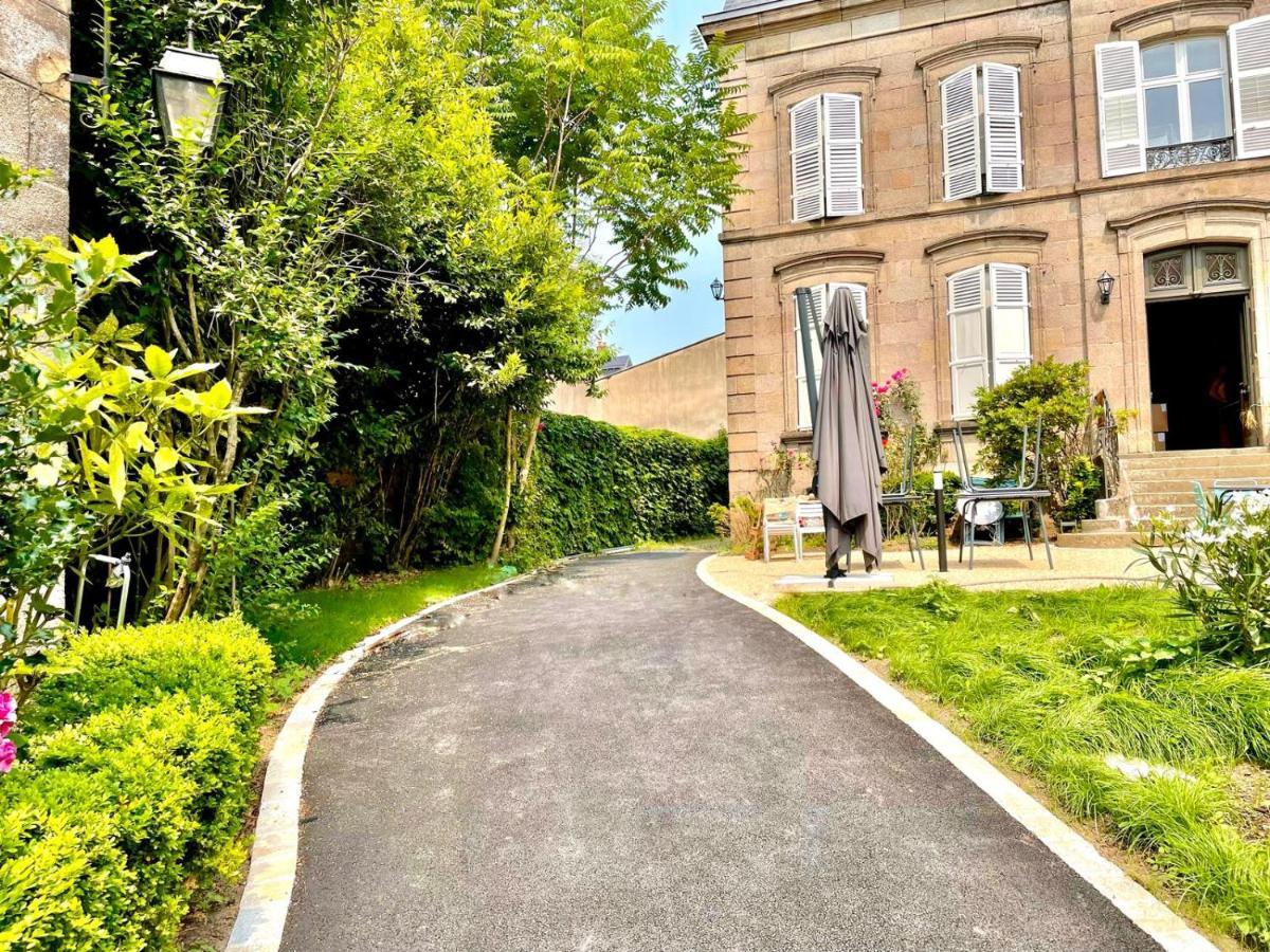 La Maison De Famille Limoges Exteriör bild
