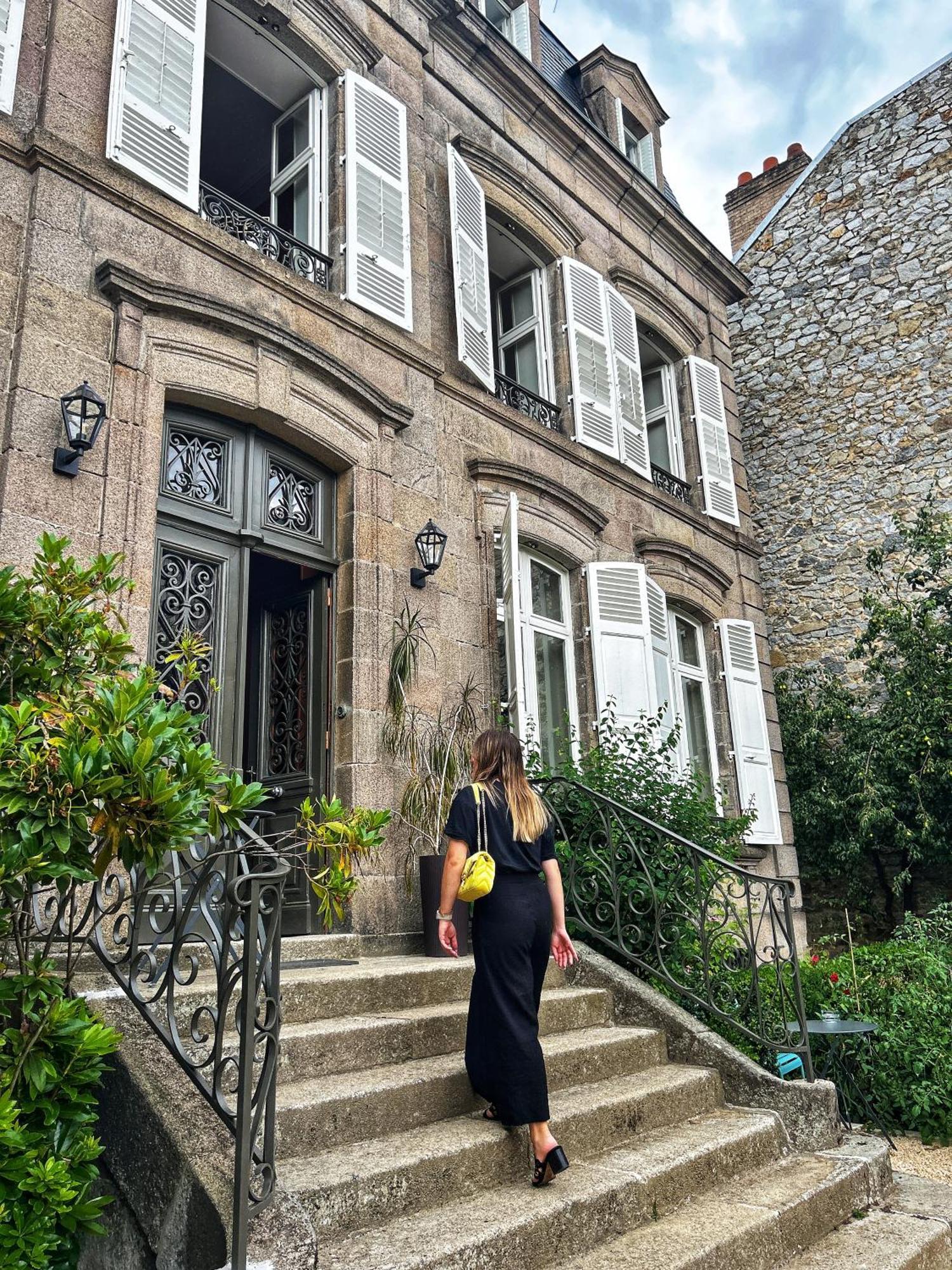 La Maison De Famille Limoges Exteriör bild