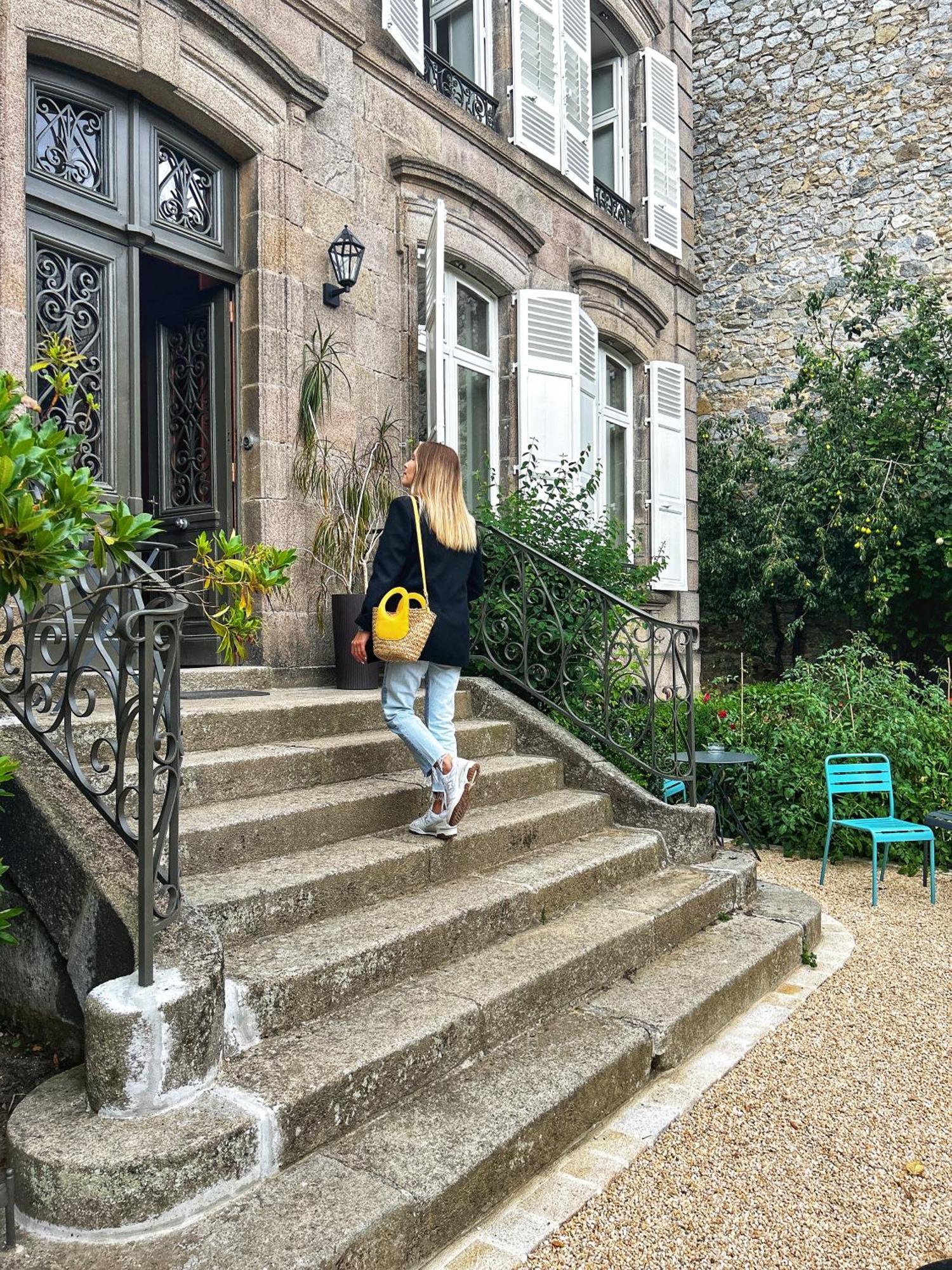La Maison De Famille Limoges Exteriör bild